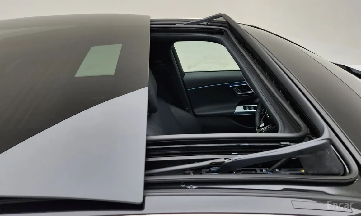 Mercedes-Benz E-Class 2024 E350e 4MATIC