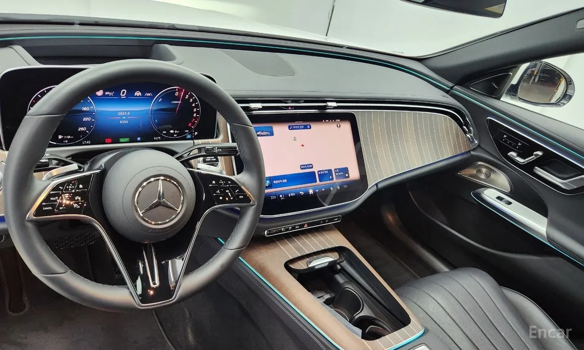 Mercedes-Benz E-Class 2024 E350e 4MATIC