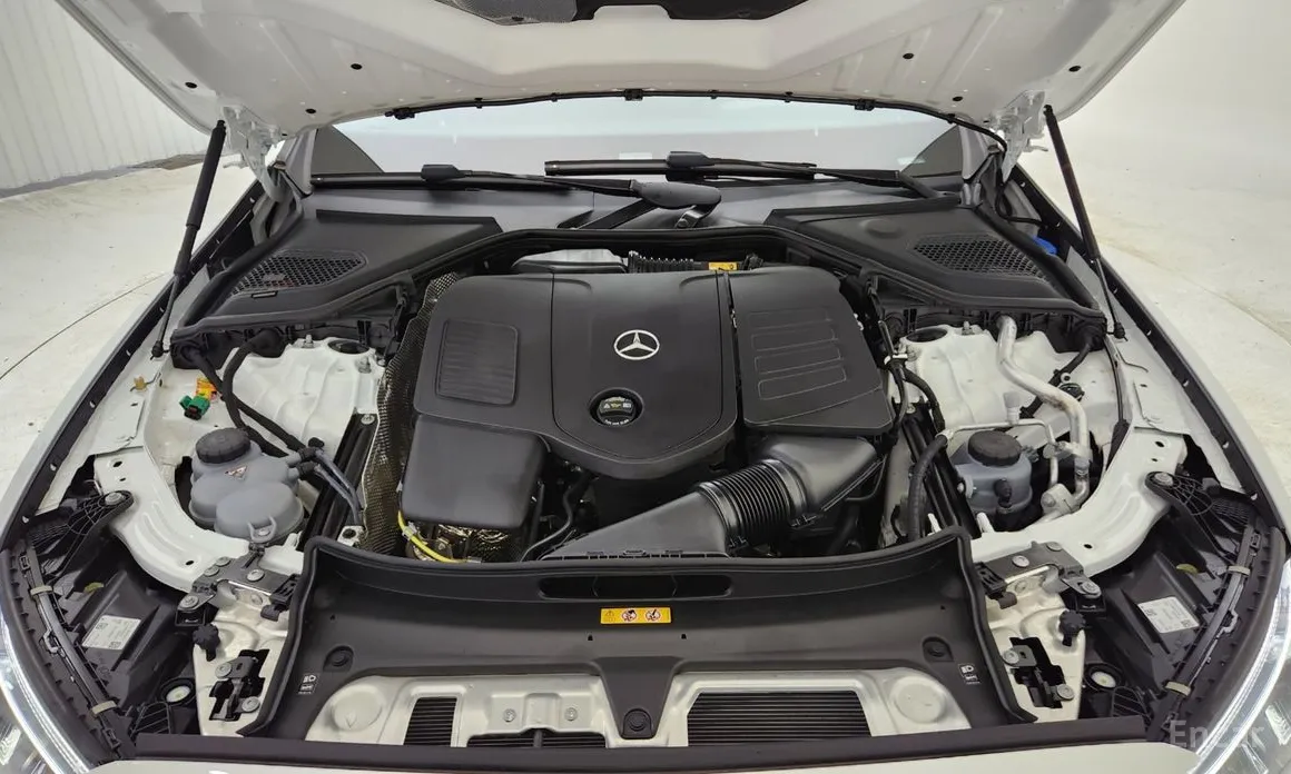 Mercedes-Benz E-Class 2024 E350e 4MATIC