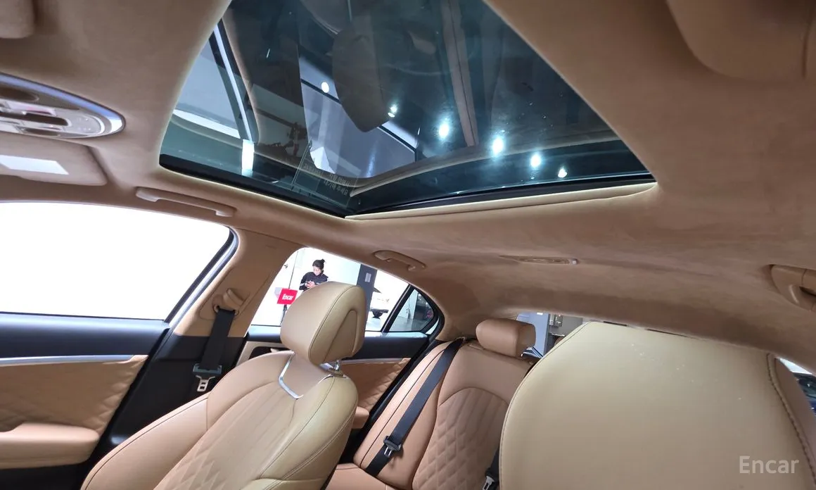 Genesis G70 2022 Gasoline 2.5T 4WD