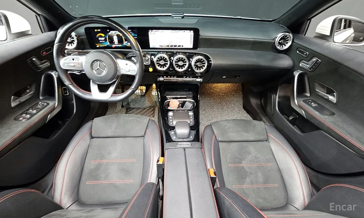 Mercedes-Benz A-Class 2019 AMG A35 4MATIC Sedan