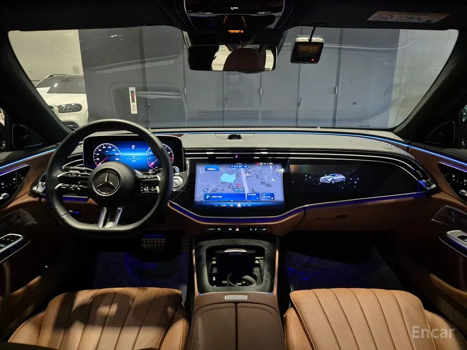 Mercedes-Benz E-Class 2024 E300 4MATIC AMG Line