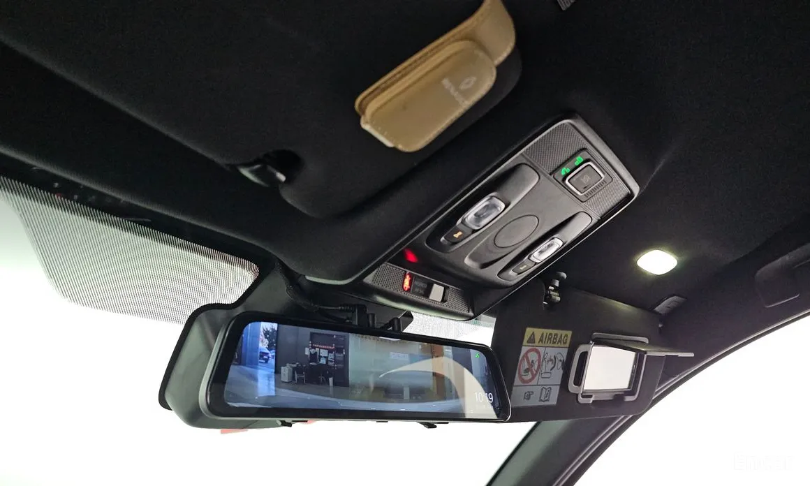 Renault Arkana 2024 1.6 E-TECH Iconic Design Package