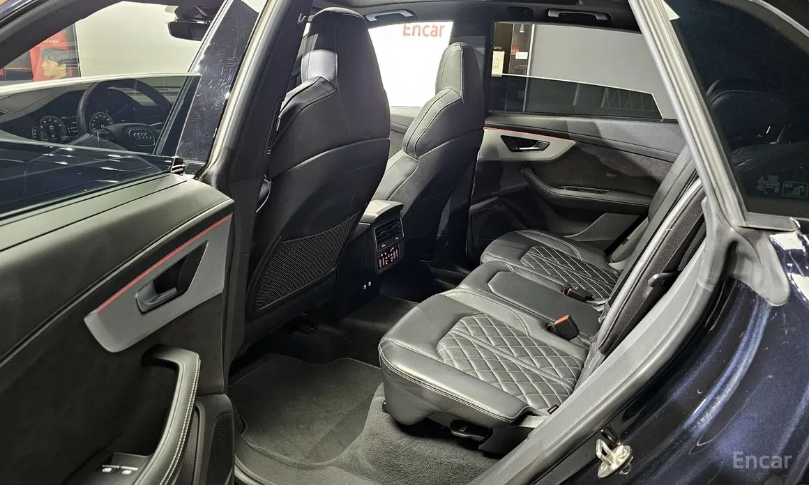 Audi Q8 2018 55 TFSI Quattro Premium