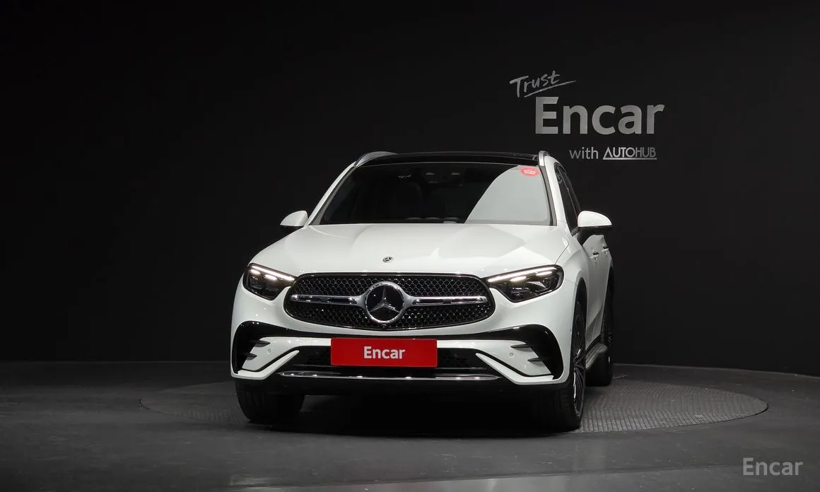 Mercedes-Benz GLC-Class 2023 GLC300 4MATIC AMG Line