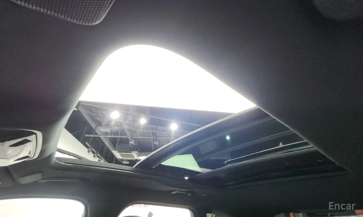 Land Rover Range Rover Velar 2017 3.0 P400 Dynamic HSE