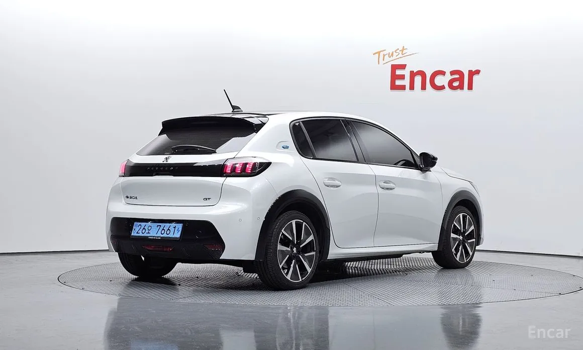 Peugeot 208 2020 GT