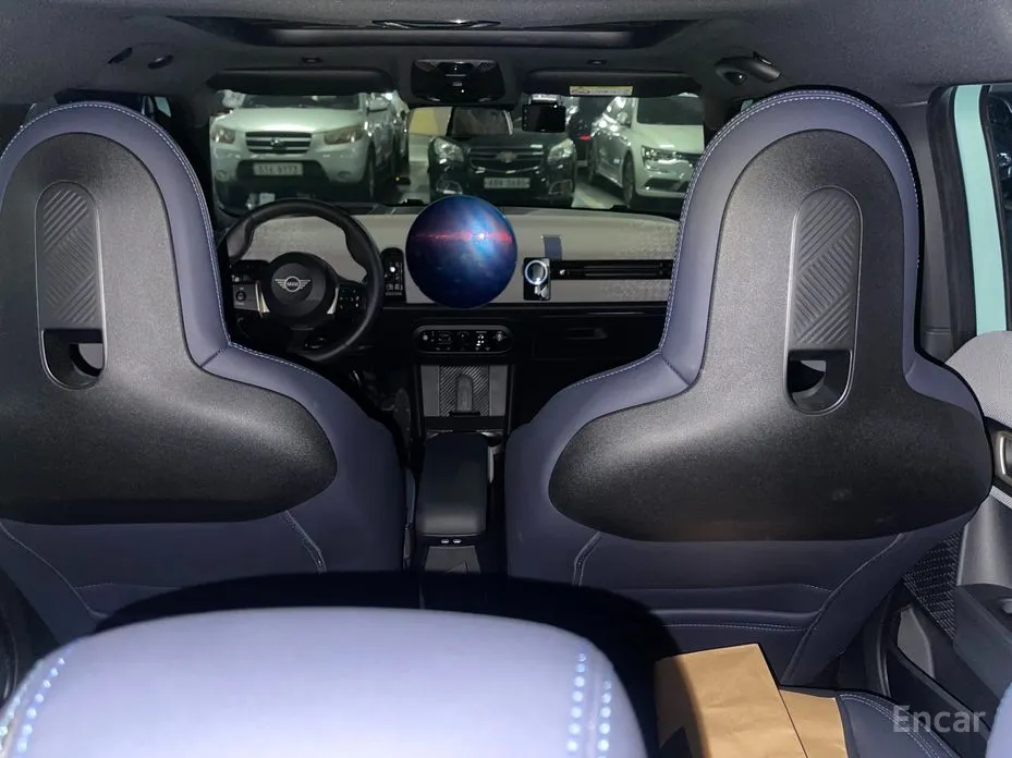 Mini Cooper 2024 5 Door Favoured