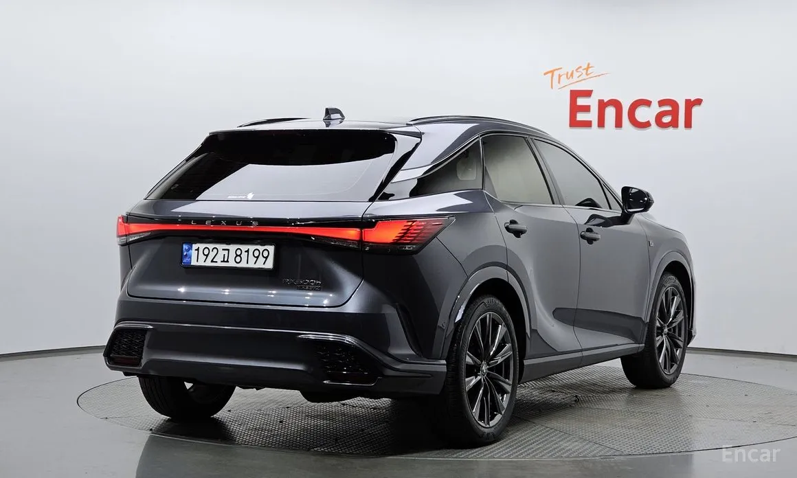 Lexus RX 2023 F-Sport