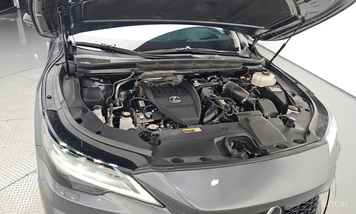 Lexus RX 2023 F-Sport