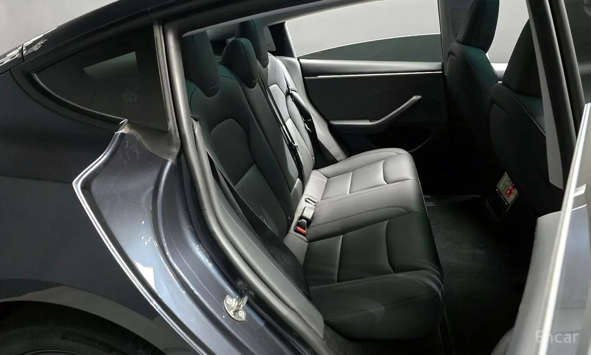 Tesla Model 3 2017 RWD