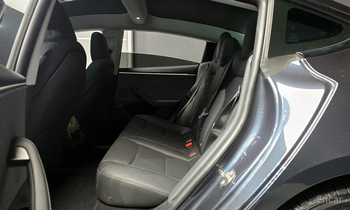 Tesla Model 3 2017 RWD