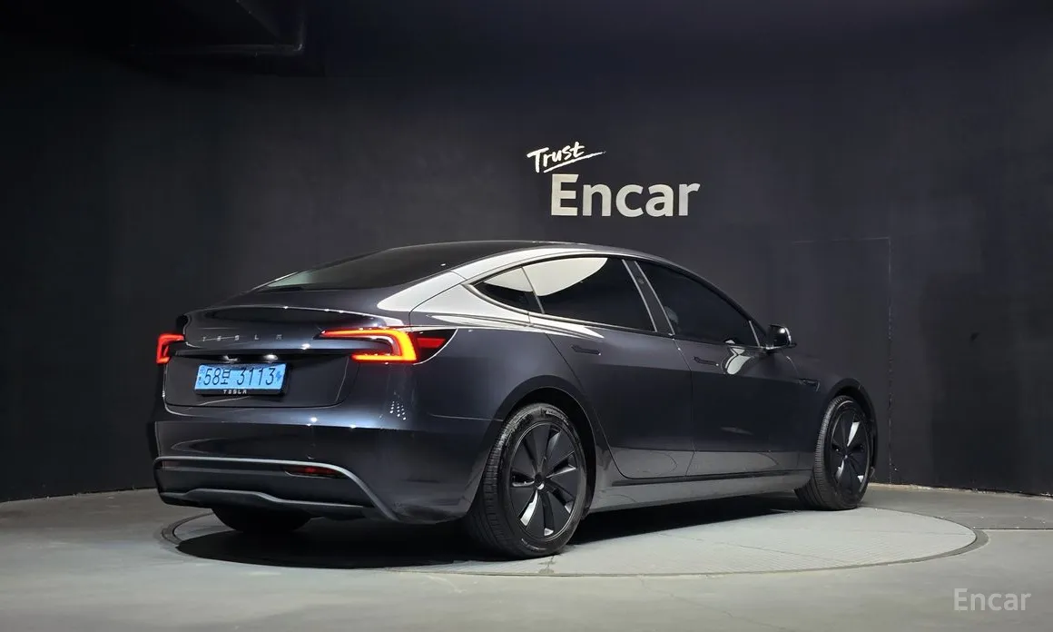 Tesla Model 3 2017 RWD