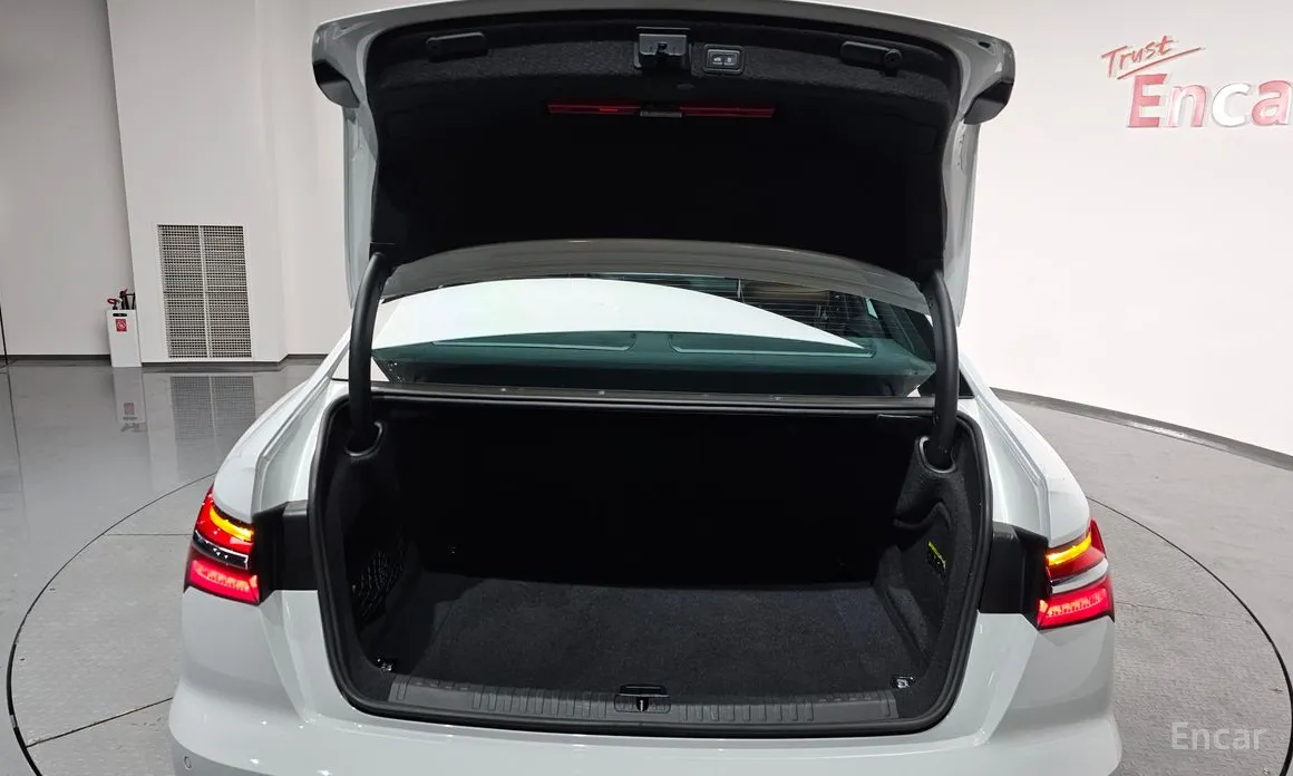 Audi A6 2019 40 TDI Quattro Premium