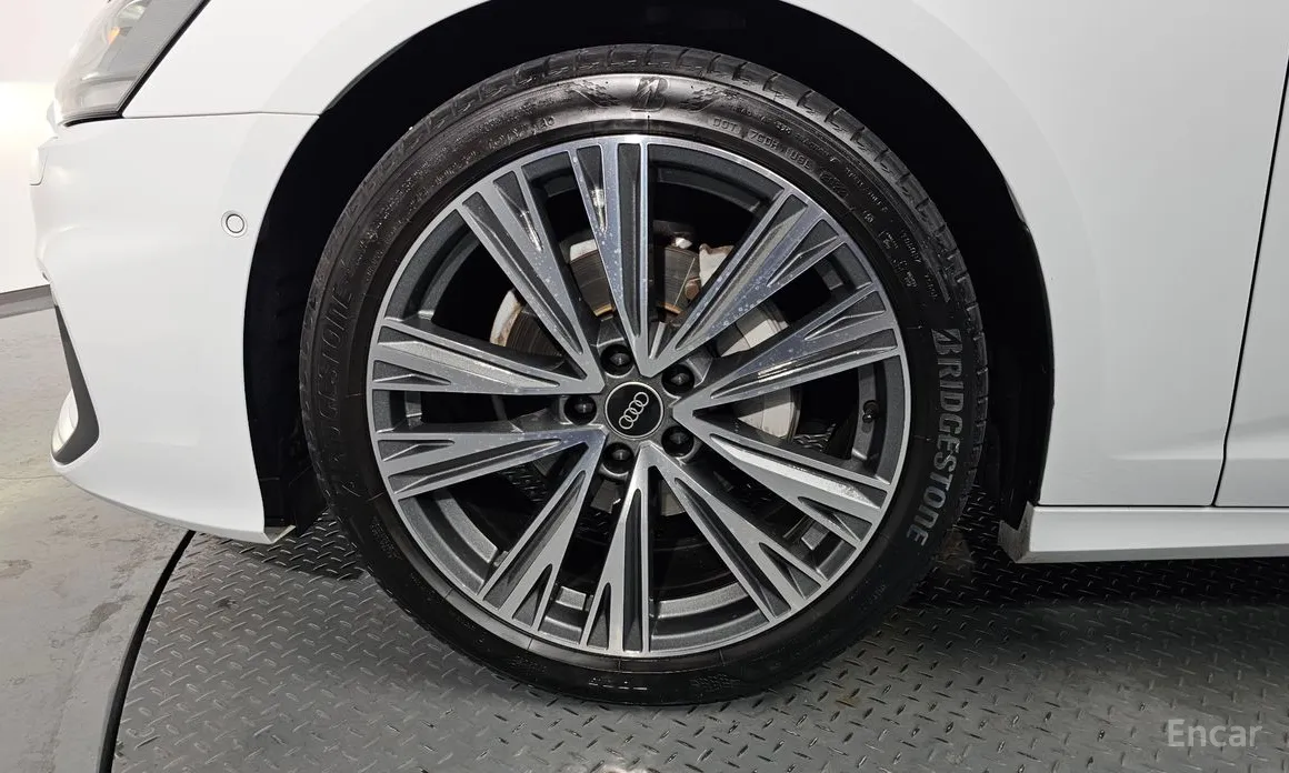 Audi A6 2019 40 TDI Quattro Premium