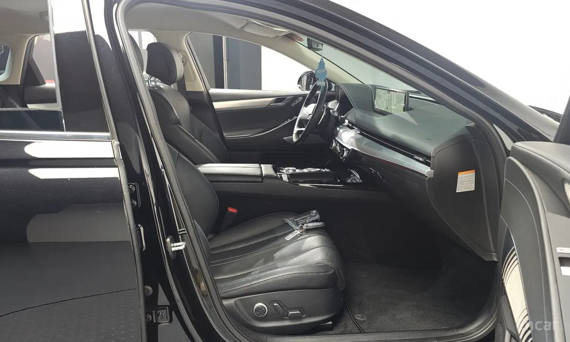 Genesis G80 2021 e-AWD