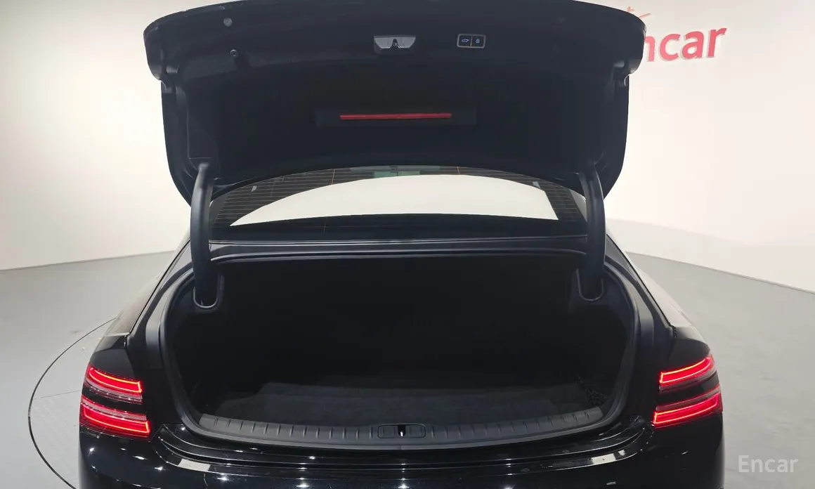 Genesis G80 2021 e-AWD