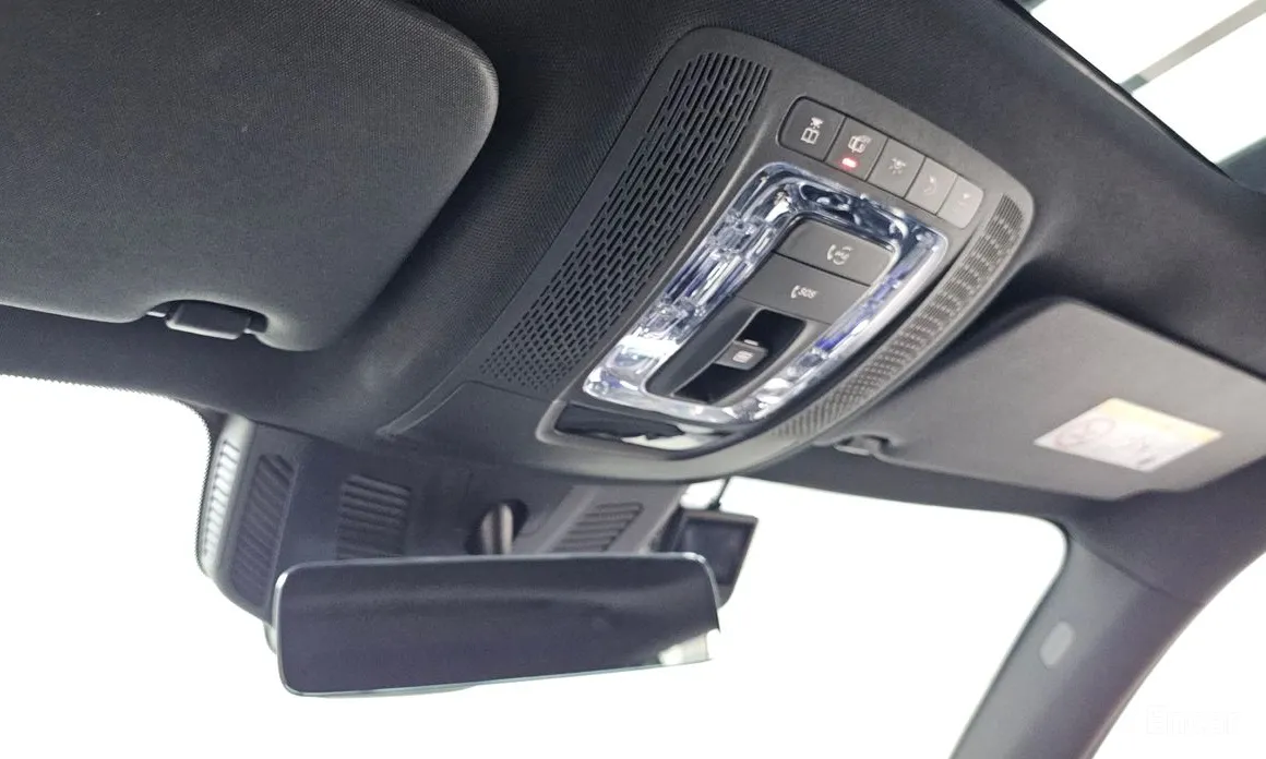 Mercedes-Benz EQB 2022 EQB300 4MATIC AMG Line