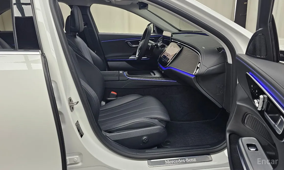 Mercedes-Benz E-Class 2024 E200 Avantgarde