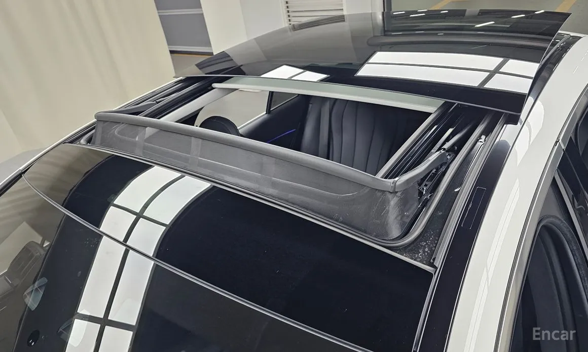 Mercedes-Benz E-Class 2024 E200 Avantgarde