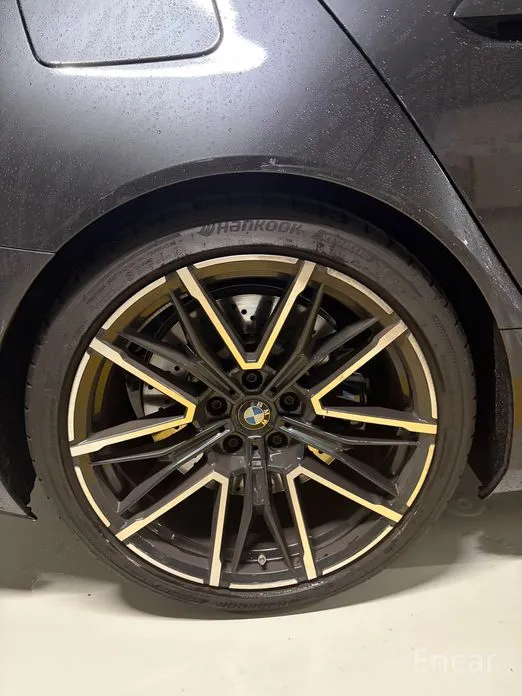 BMW M5 2024 M5 Sedan