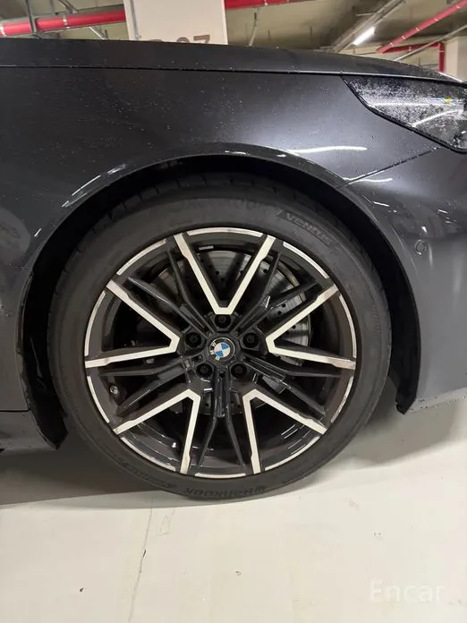 BMW M5 2024 M5 Sedan