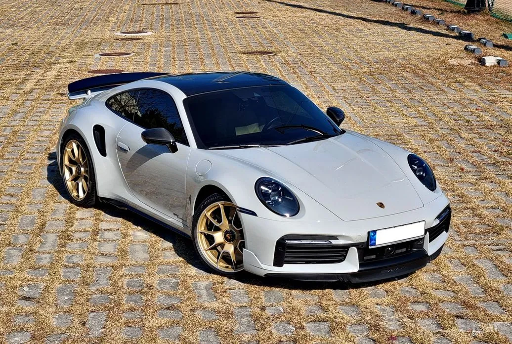 Porsche 911 2019 Turbo S