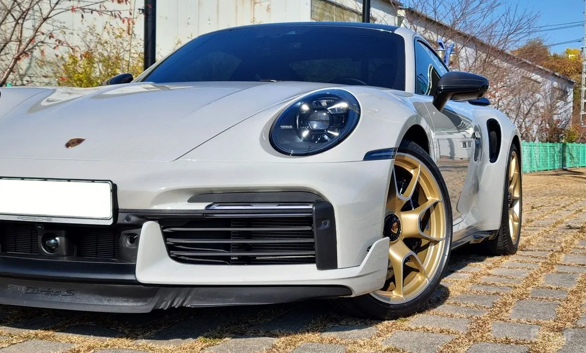 Porsche 911 2019 Turbo S