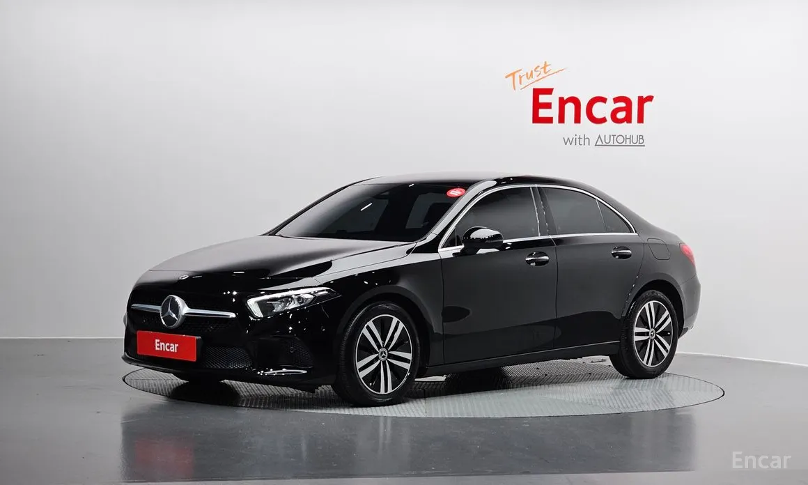 Mercedes-Benz A-Class 2019 A200d Sedan