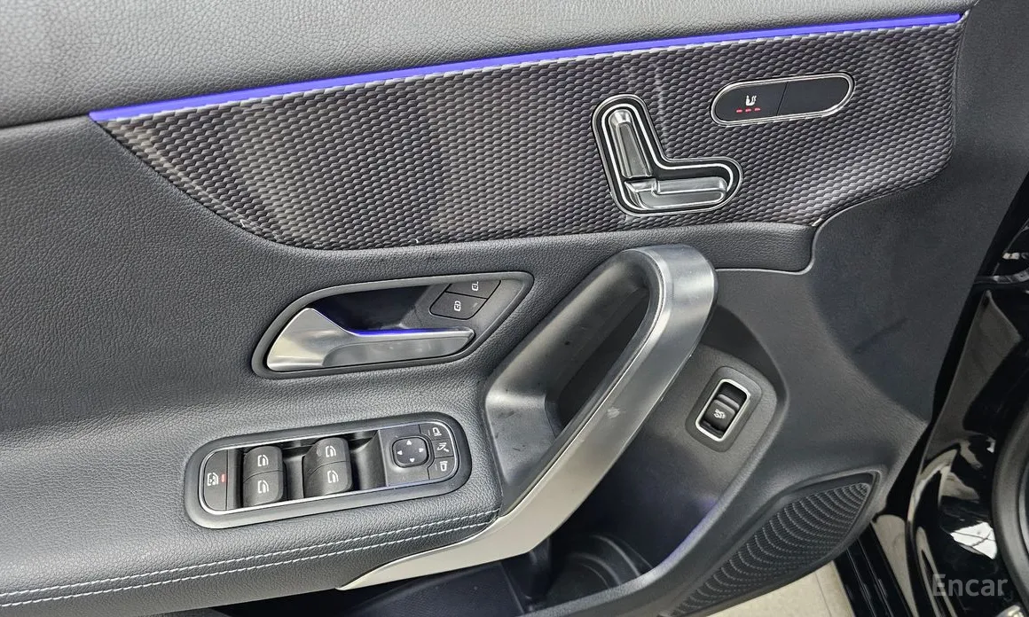 Mercedes-Benz A-Class 2019 A200d Sedan