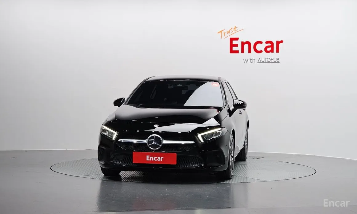Mercedes-Benz A-Class 2019 A200d Sedan