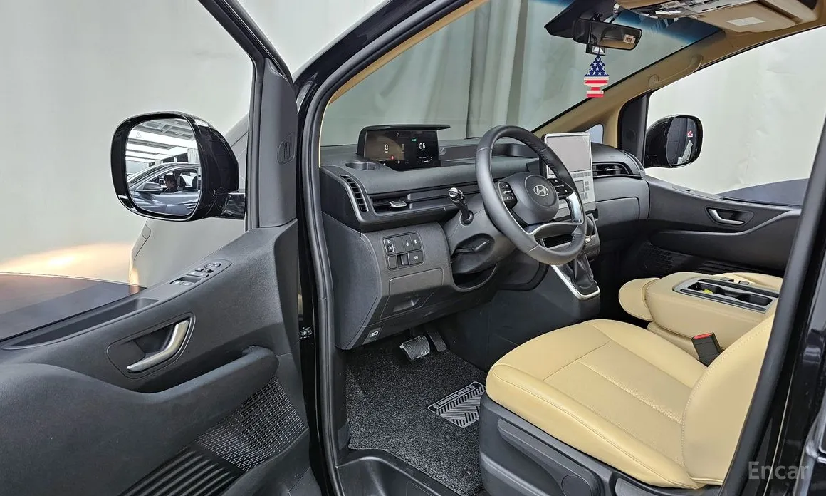 Hyundai Staria 2021 L3.5 Cargo 3-Seater