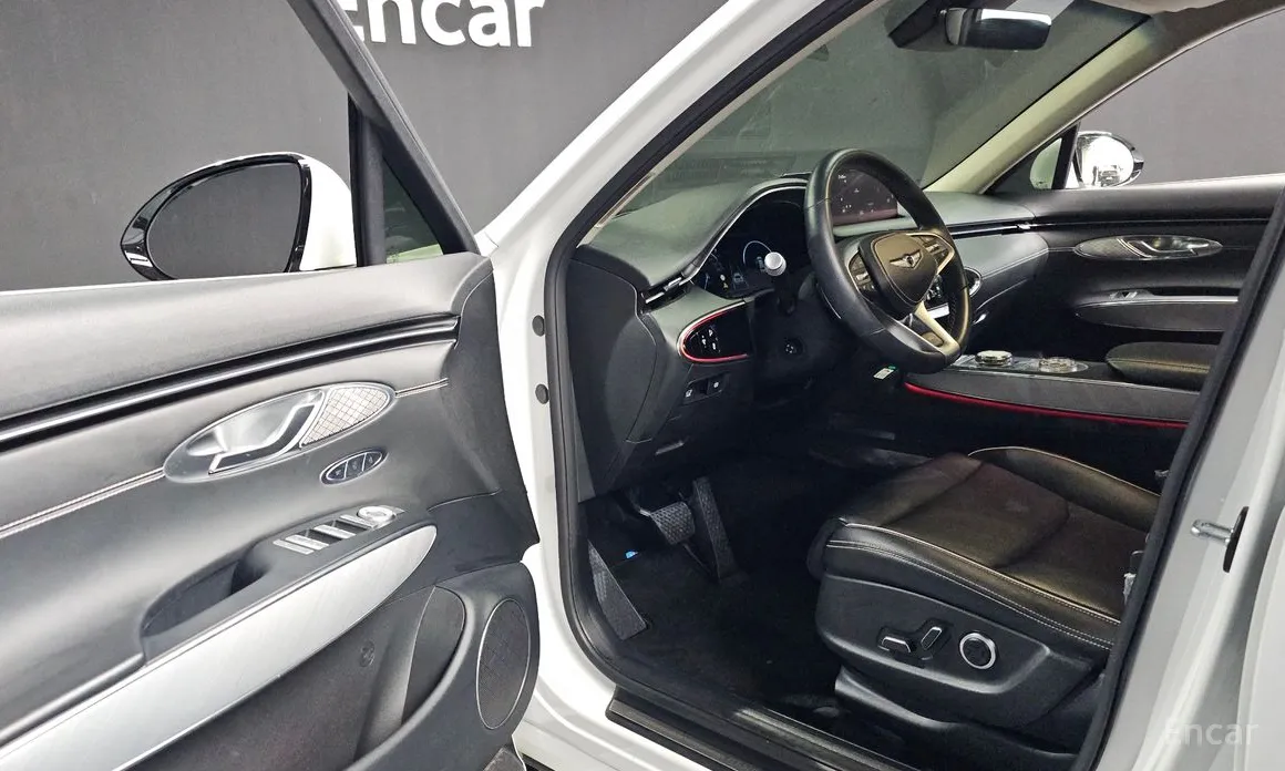 Genesis GV70 2022 e-AWD