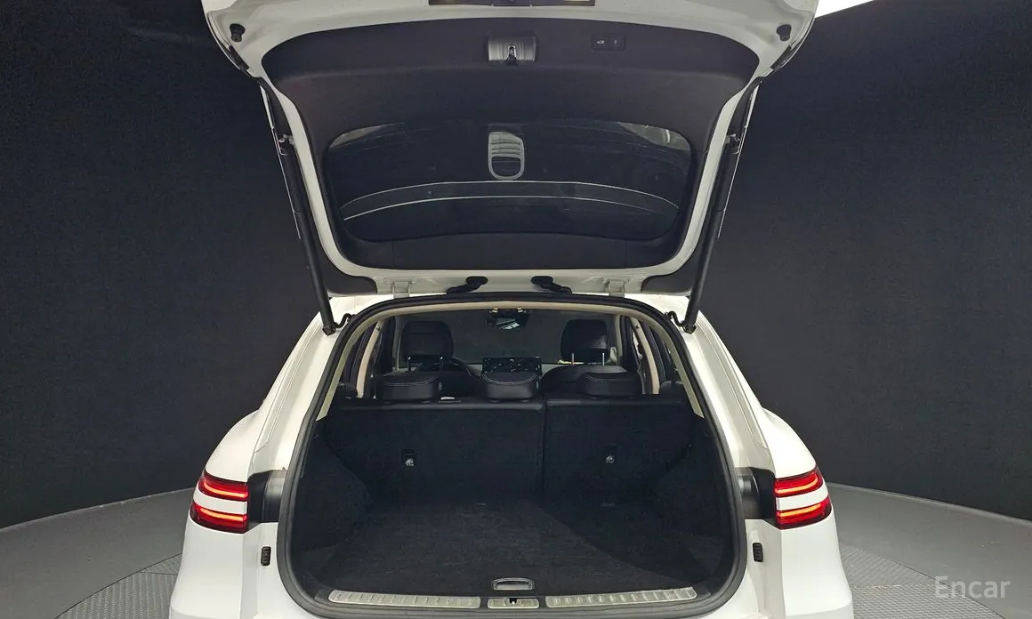 Genesis GV70 2022 e-AWD