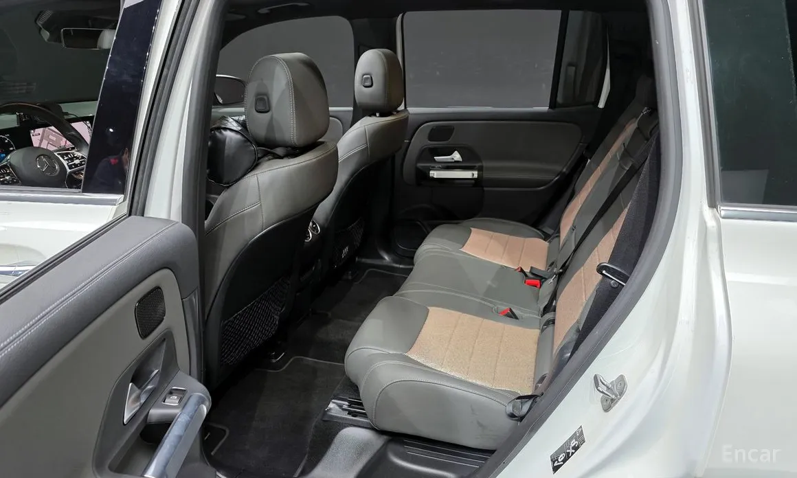 Mercedes-Benz EQB 2022 EQB300 4MATIC