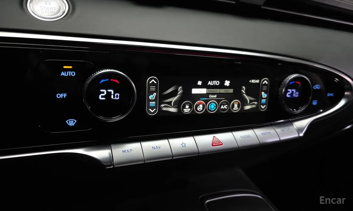 Genesis GV70 2022 e-AWD