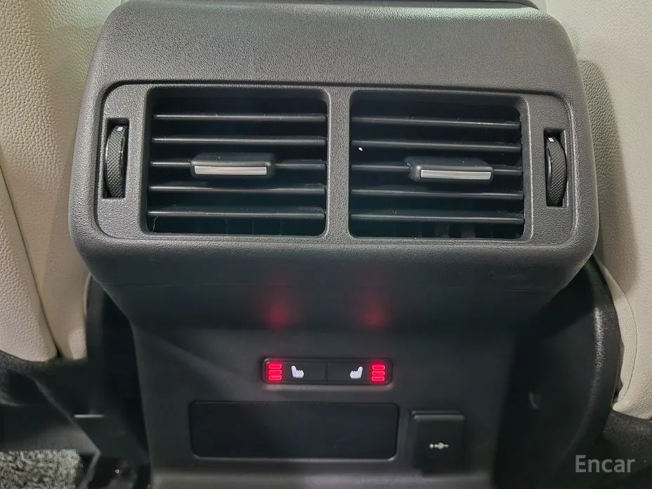 Land Rover Range Rover Velar 2017 2.0 P250 R-Dynamic SE