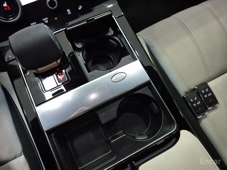 Land Rover Range Rover Velar 2017 2.0 P250 R-Dynamic SE