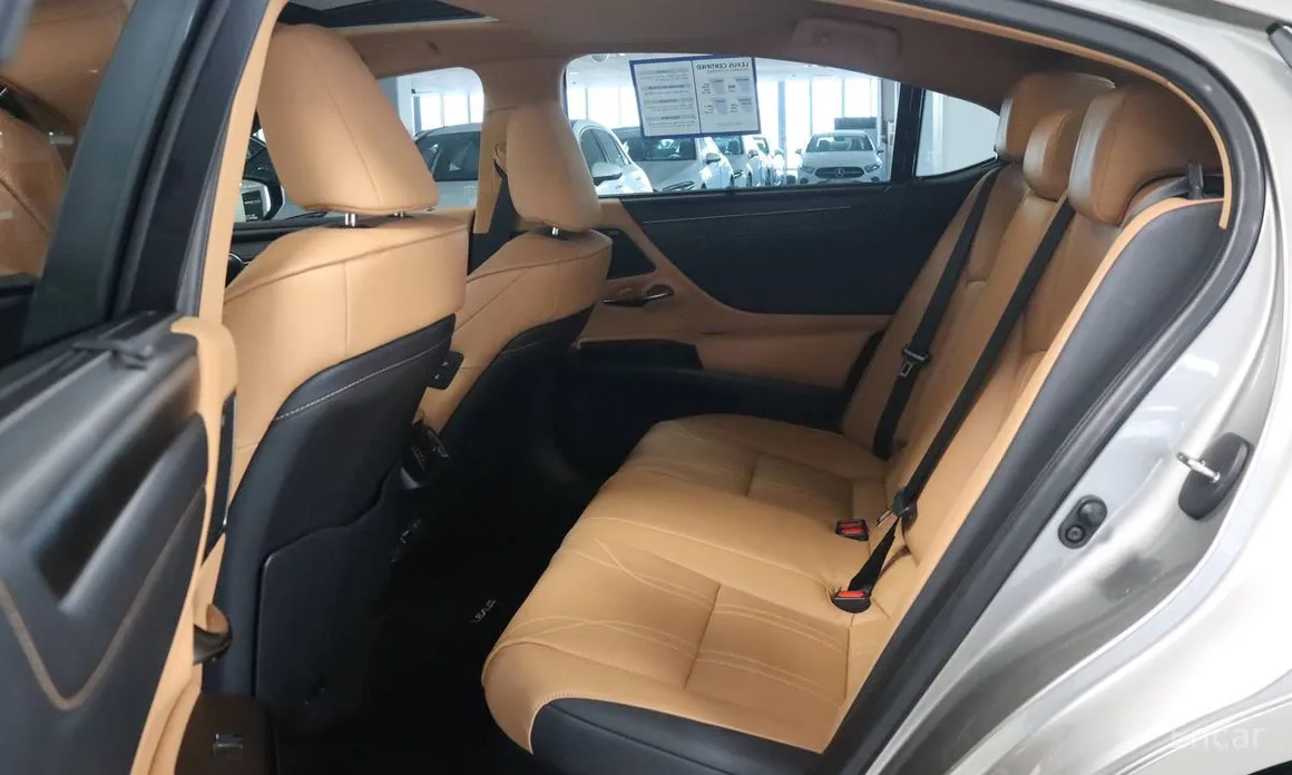 Lexus ES 2018 Executive