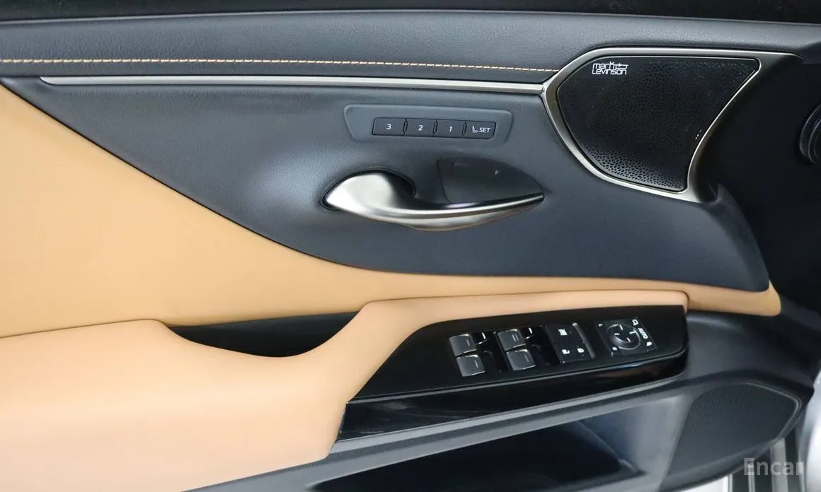 Lexus ES 2018 Executive