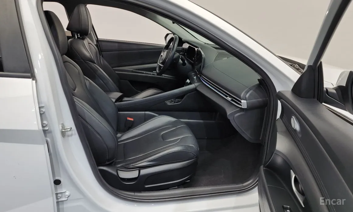 Hyundai Avante 2023 1.6