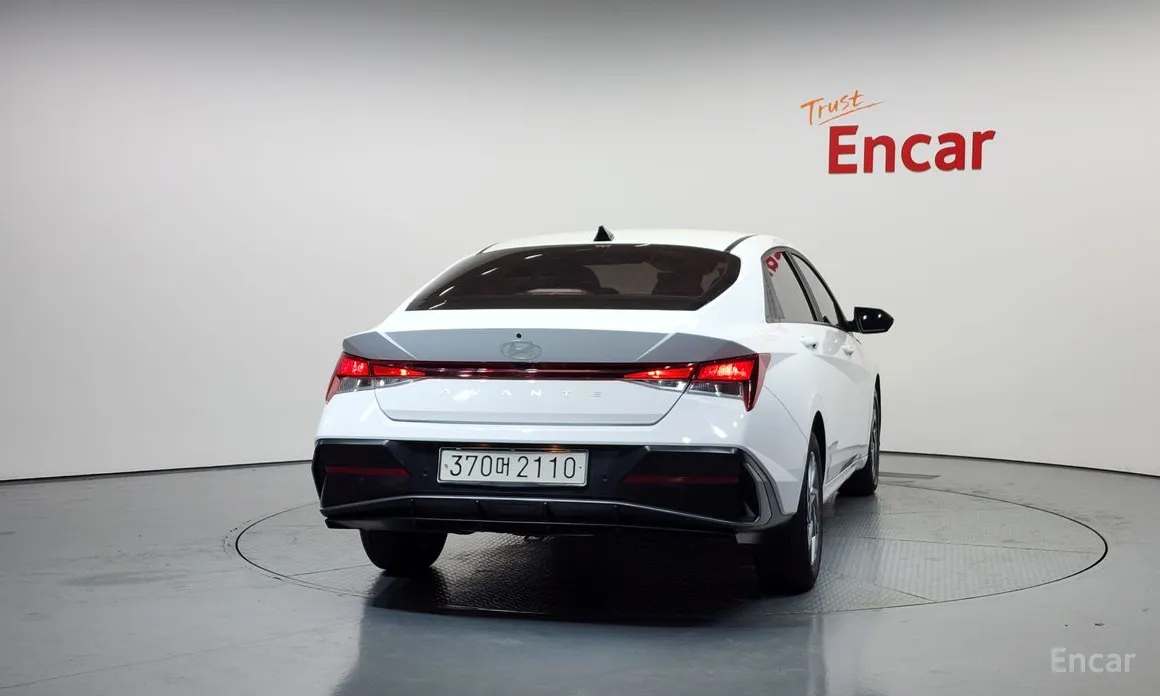 Hyundai Avante 2023 1.6