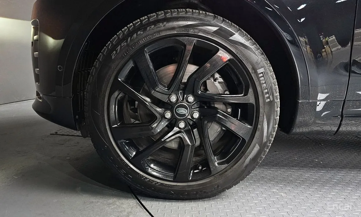 Land Rover Discovery 2017 P360 R-Dynamic SE