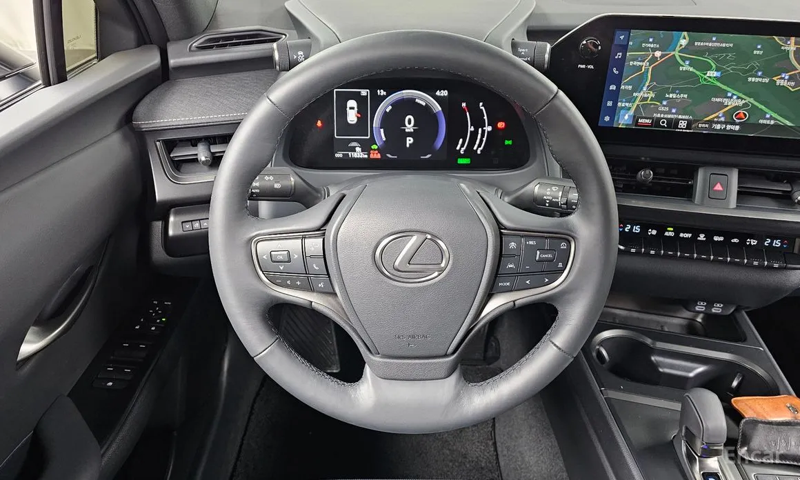 Lexus UX 2024 2.0 2WD
