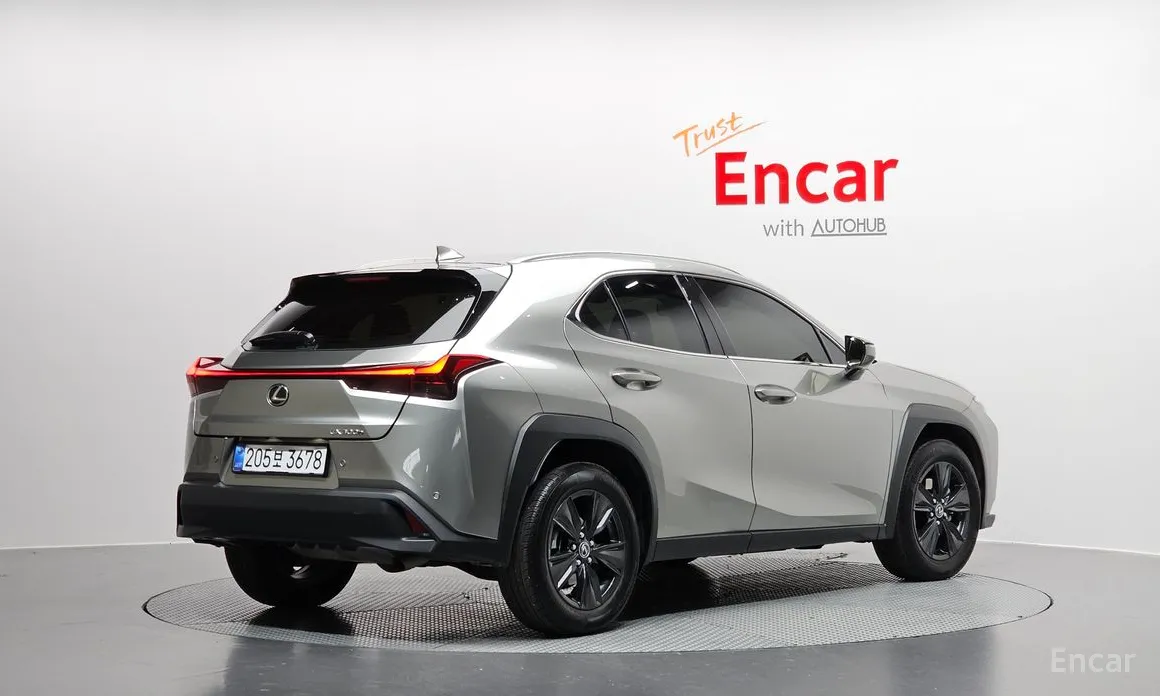 Lexus UX 2024 2.0 2WD