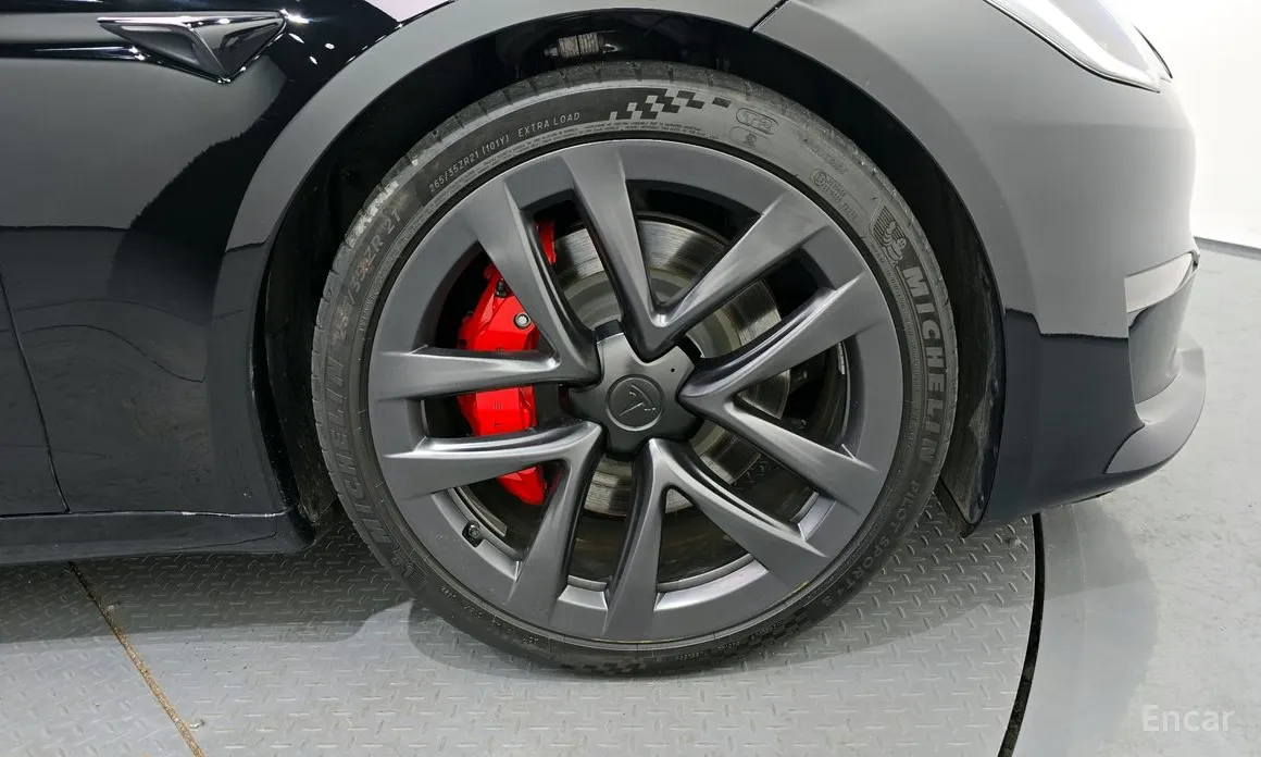 Tesla Model S 2012 Plaid