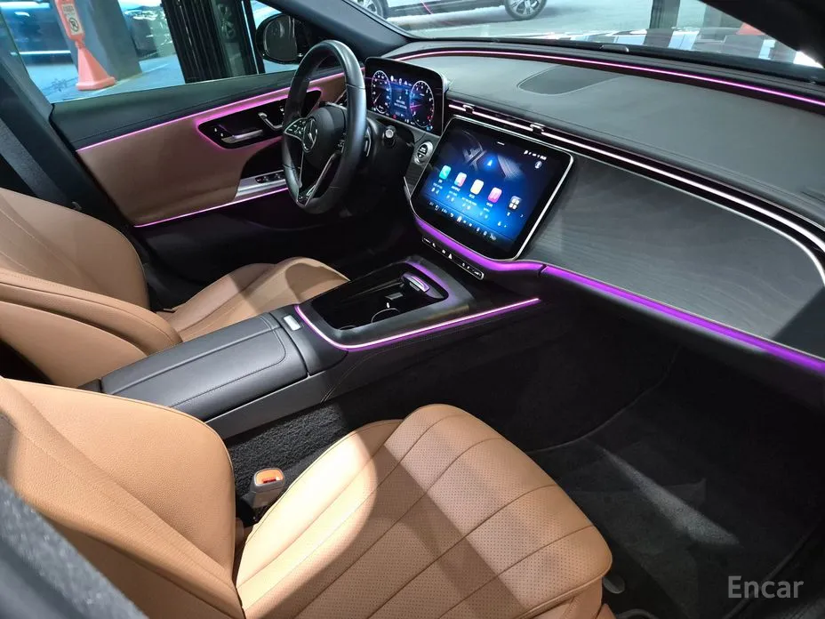 Mercedes-Benz E-Class 2024 E200 Avantgarde