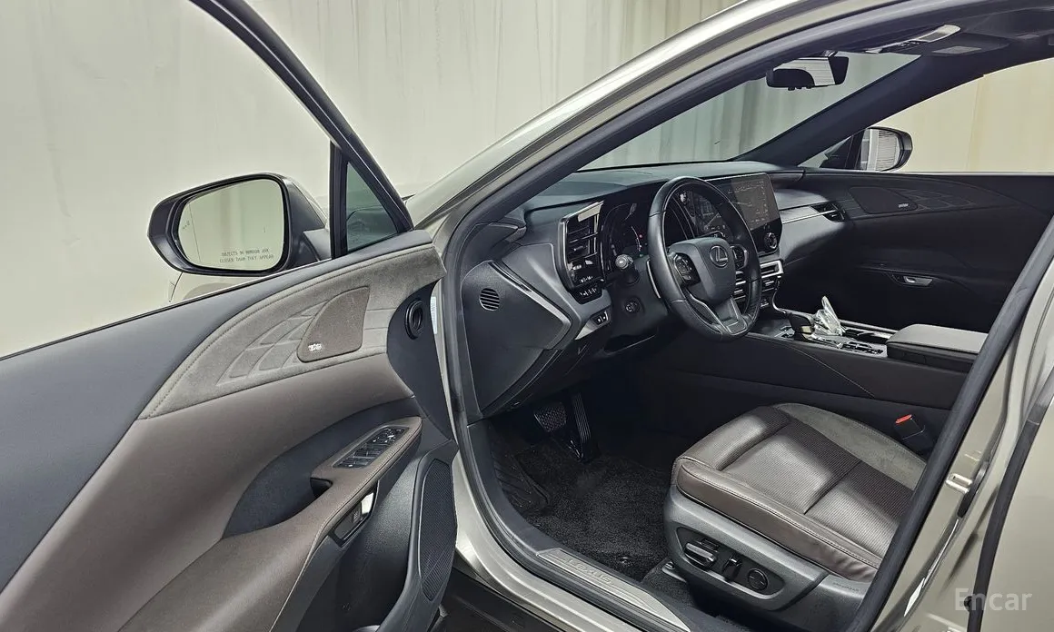Lexus RX 2023 Luxury