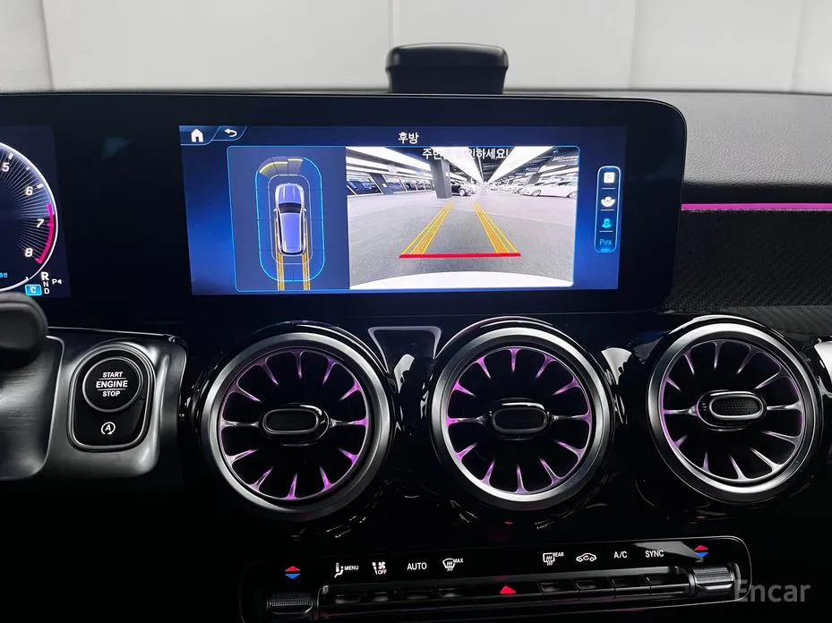 Mercedes-Benz GLB-Class 2020 AMG GLB35 4MATIC