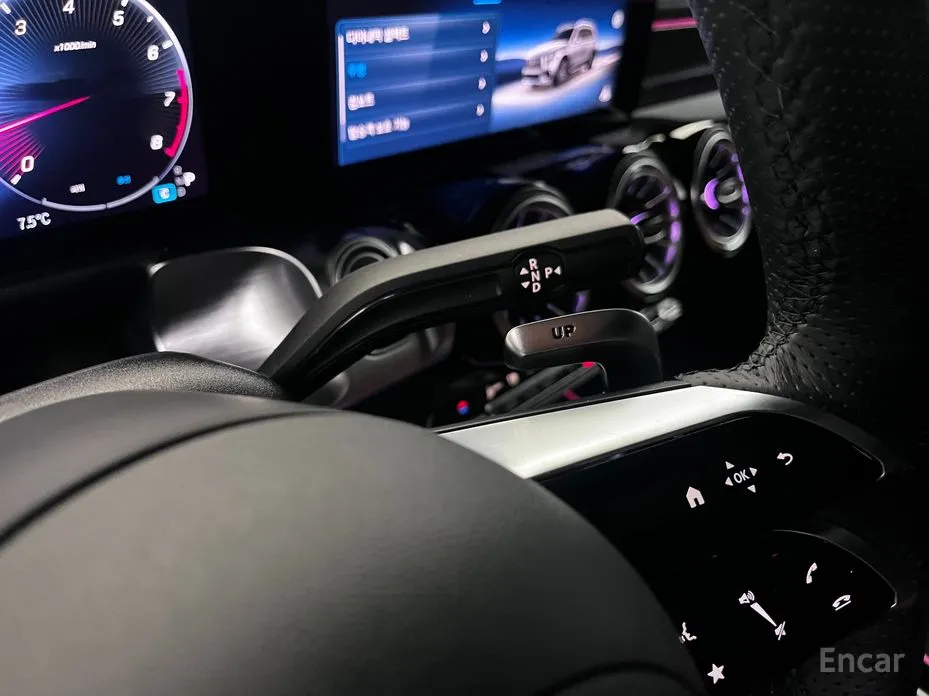 Mercedes-Benz GLB-Class 2020 AMG GLB35 4MATIC